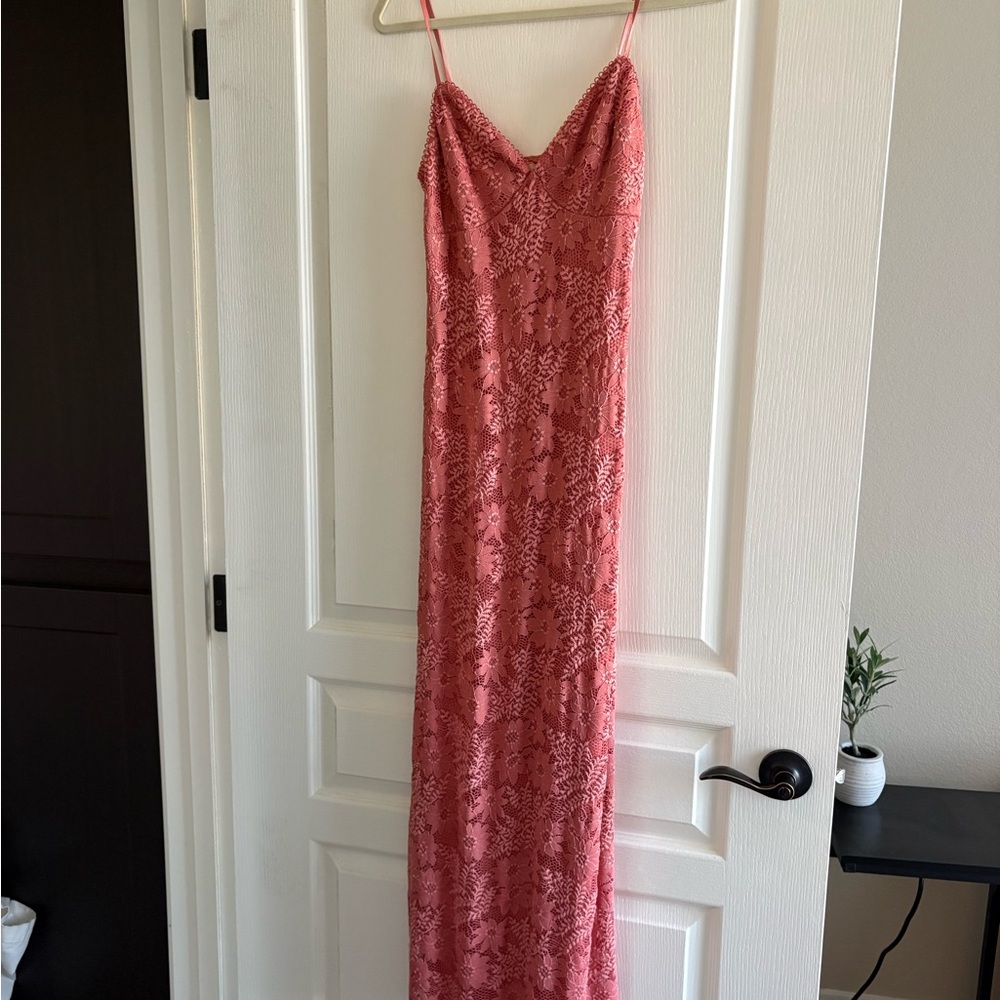 Bodycon Pink Lace Dress